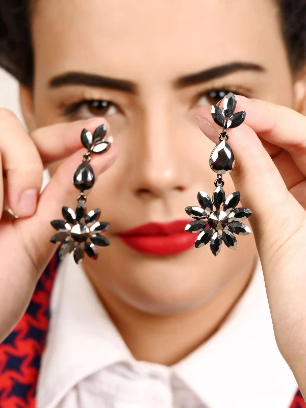 Shop Dazzling Jewelry At The Best Prices Odette Women Silver Floral Crystal Drop Earrings