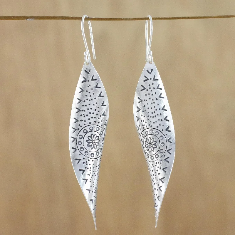 Timeless Elegance, Temporary Discounts – Act Fast Gentle Breeze Handcrafted Karen Silver Dangle Earrings from Thailand