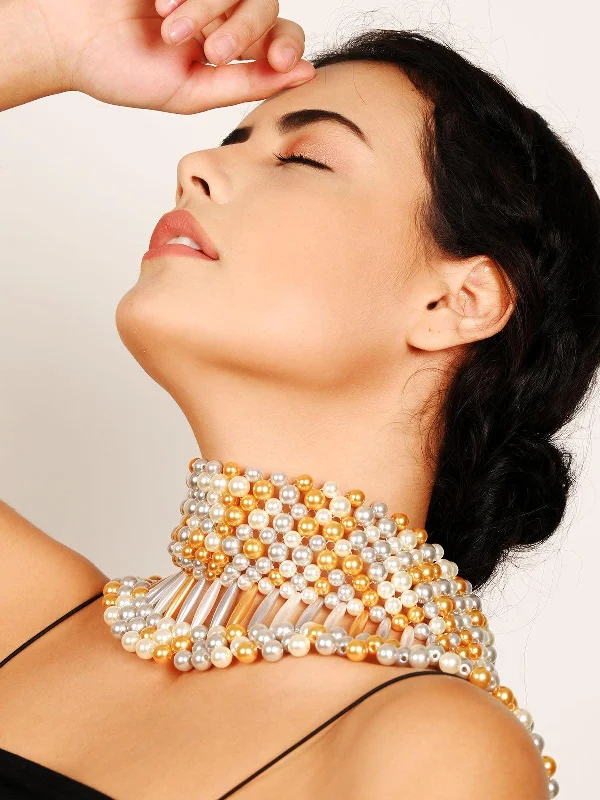 Don't Miss These Dazzling Jewelry Discounts Odette Women Jumana White And Gold Pearl Chunky Neckpiece